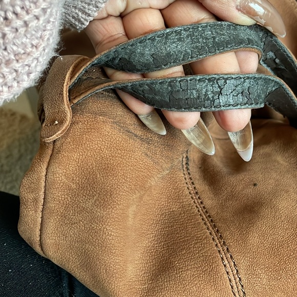 Knee boots are over the knee boots - Picture 5 of 6